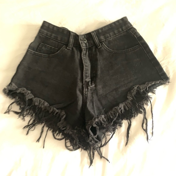 high waisted jean shorts - Picture 2 of 3